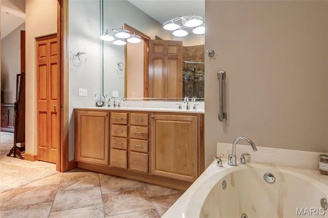 168 Woodland Place Court, St Charles, MO 63303