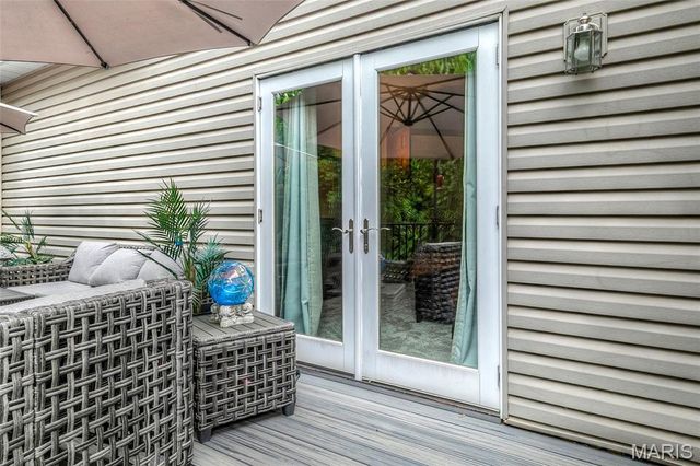 168 Woodland Place Court, St Charles, MO 63303