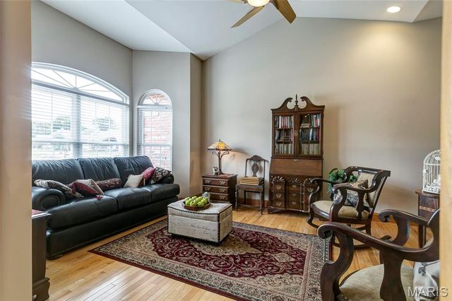168 Woodland Place Court, St Charles, MO 63303