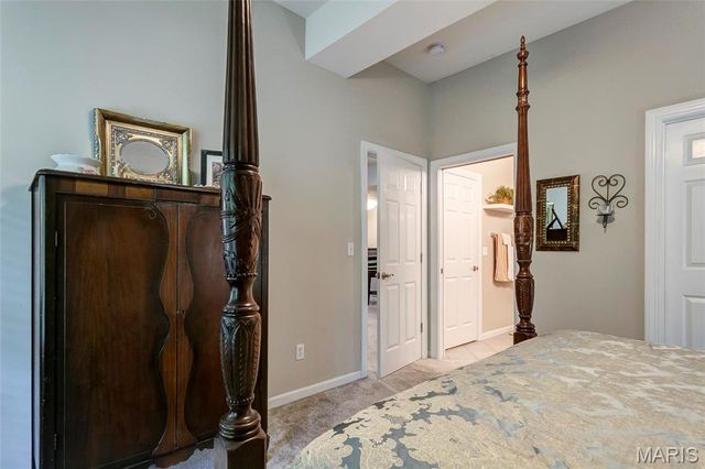 168 Woodland Place Court, St Charles, MO 63303