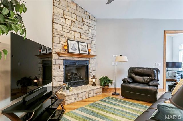 168 Woodland Place Court, St Charles, MO 63303