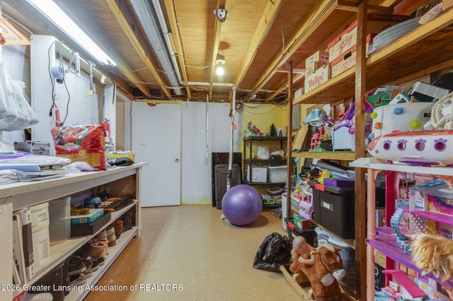 4206 Watson Avenue, Holt, MI 48842
