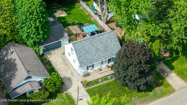 4206 Watson Avenue, Holt, MI 48842