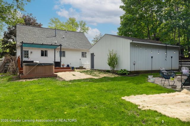 4206 Watson Avenue, Holt, MI 48842