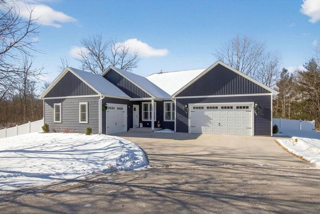 631 FIDDLEHEAD COURT, Green Lake, WI 54941