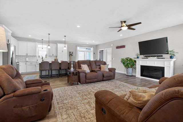 631 FIDDLEHEAD COURT, Green Lake, WI 54941