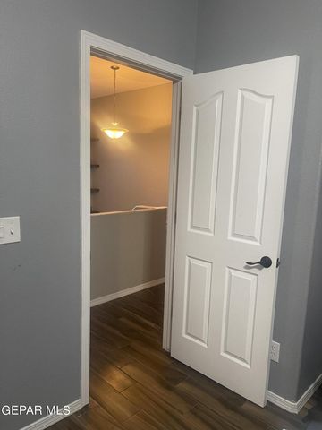 809 Desert Moon Drive, El Paso, TX 79928