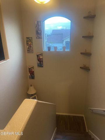 809 Desert Moon Drive, El Paso, TX 79928