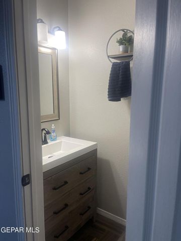 809 Desert Moon Drive, El Paso, TX 79928