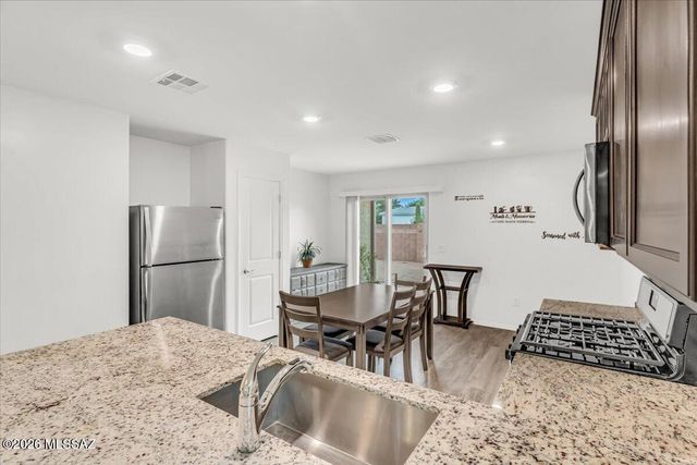 12827 N Peony Drive, Marana, AZ 85653