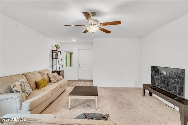 12827 N Peony Drive, Marana, AZ 85653