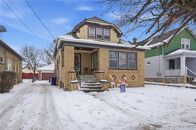 77 Connelly Avenue, Buffalo, NY 14215
