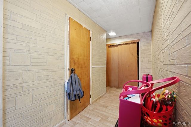 77 Connelly Avenue, Buffalo, NY 14215