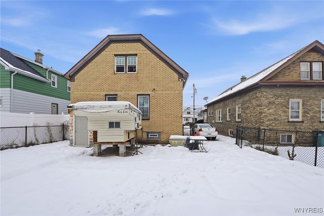 77 Connelly Avenue, Buffalo, NY 14215