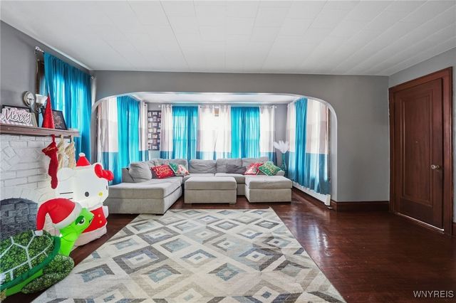 77 Connelly Avenue, Buffalo, NY 14215