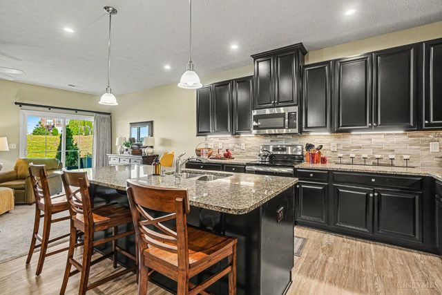 7893 Pinnacle Point Drive, West Chester, OH 45069