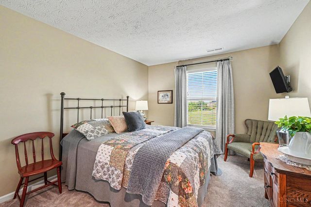 7893 Pinnacle Point Drive, West Chester, OH 45069