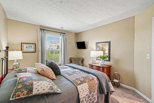 7893 Pinnacle Point Drive, West Chester, OH 45069