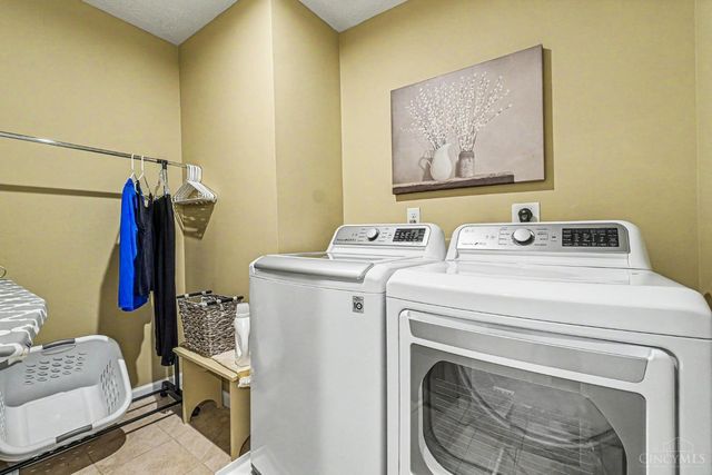 7893 Pinnacle Point Drive, West Chester, OH 45069