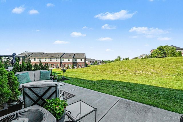 7893 Pinnacle Point Drive, West Chester, OH 45069