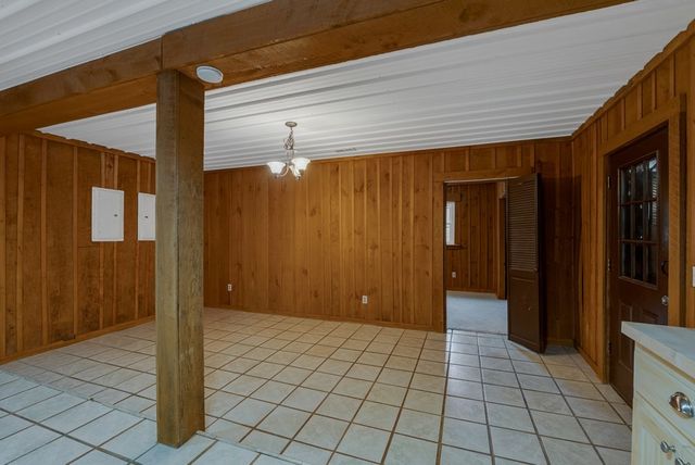 233 MacArthur Ln, Walling, TN 38587