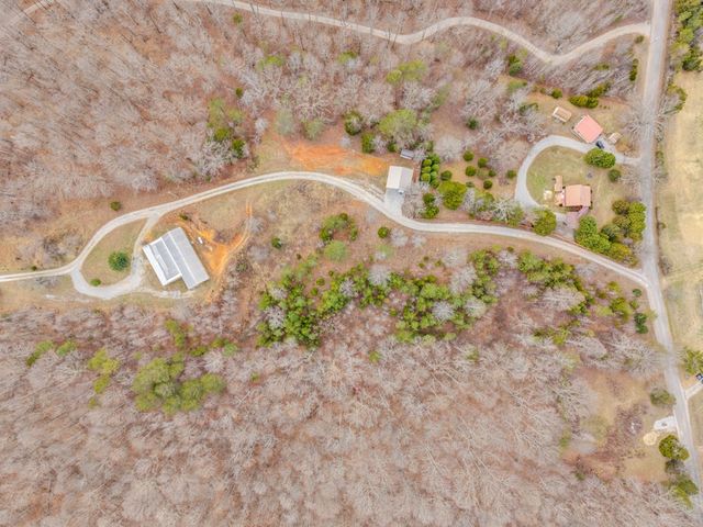 233 MacArthur Ln, Walling, TN 38587