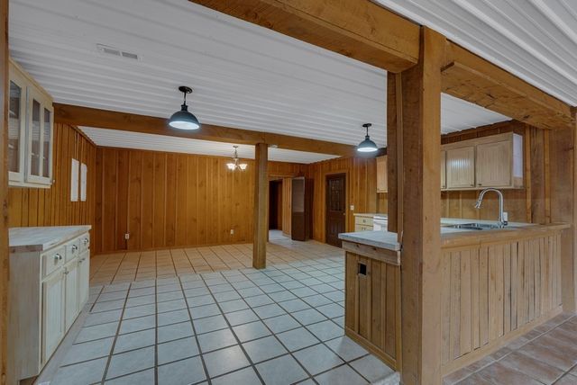 233 MacArthur Ln, Walling, TN 38587