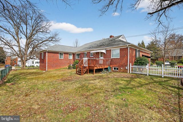 3200 BELLEVIEW AVE, Cheverly, MD 20784