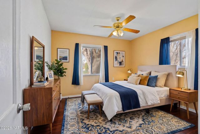 1521 Cornell Ave, Yakima, WA 98902