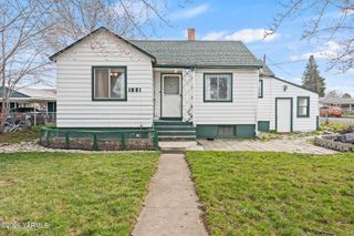1521 Cornell Ave, Yakima, WA 98902