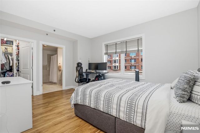 5114 City Place, Edgewater, NJ 07020