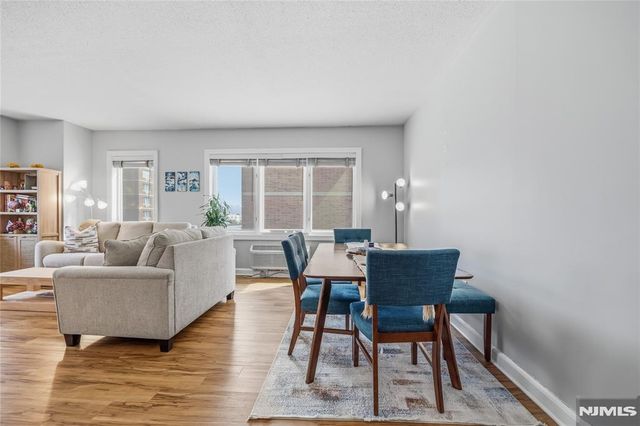 5114 City Place, Edgewater, NJ 07020