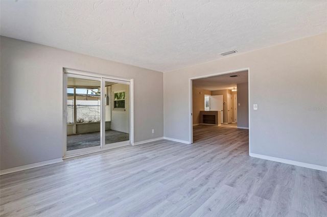 1013 55TH TERRACE S, St Petersburg, FL 33705