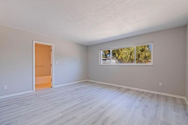 1013 55TH TERRACE S, St Petersburg, FL 33705