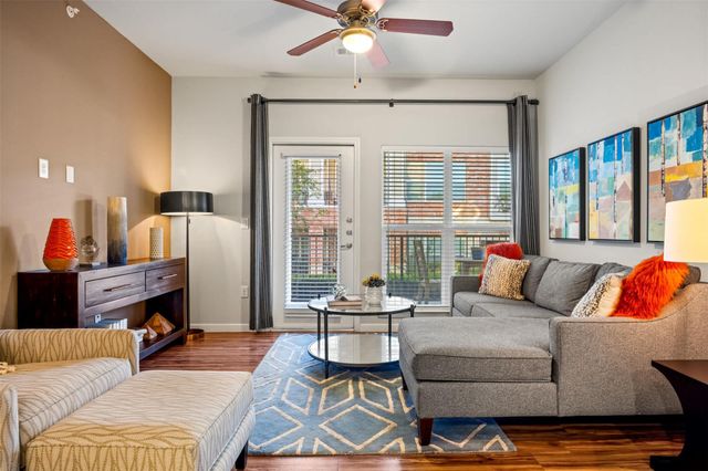 9308 S 1st BCH 1533, Austin, TX 78748