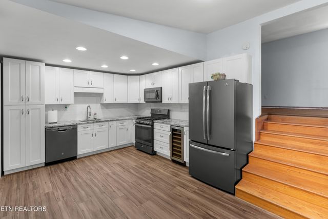 211 Club House Drive, Andersonville, TN 37705