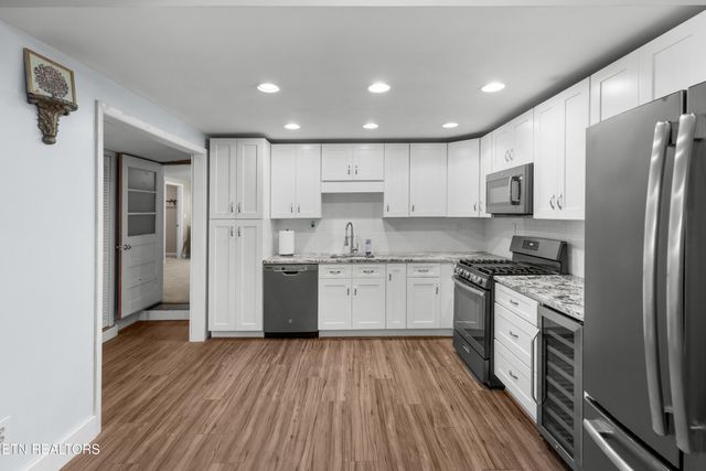 211 Club House Drive, Andersonville, TN 37705