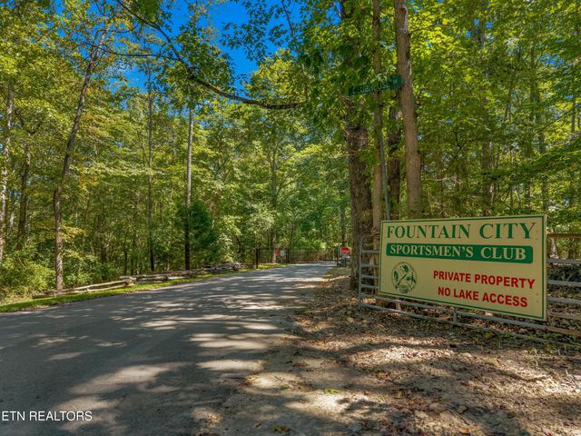 211 Club House Drive, Andersonville, TN 37705