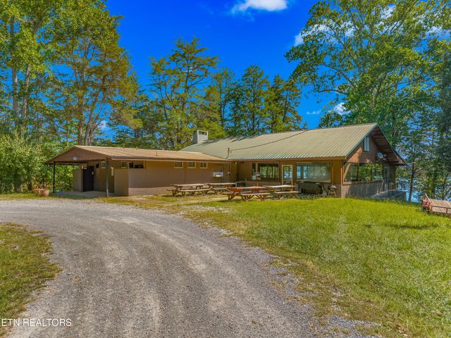 211 Club House Drive, Andersonville, TN 37705