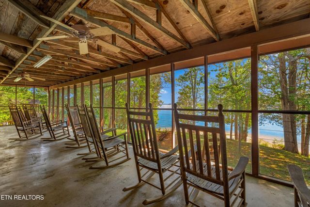 211 Club House Drive, Andersonville, TN 37705