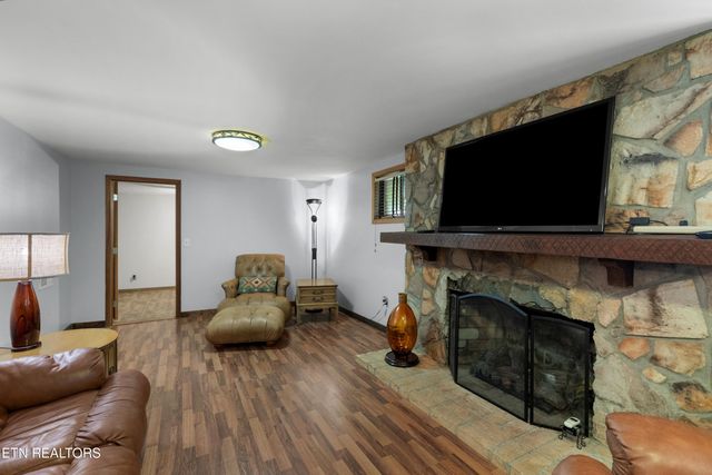 211 Club House Drive, Andersonville, TN 37705