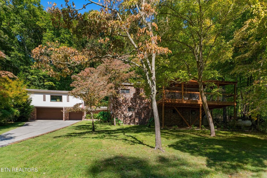 211 Club House Drive, Andersonville, TN 37705