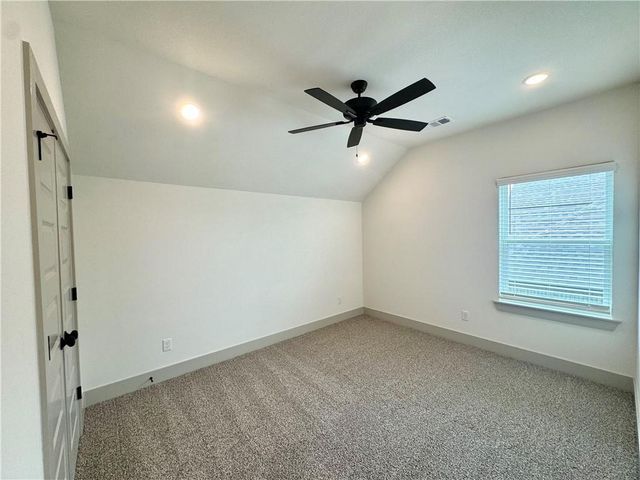 4802 SW Scarlet Oak Street, Bentonville, AR 72713