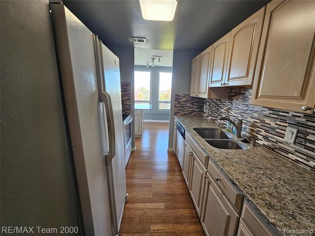 22700 Garrison Street 709, Dearborn, MI 48124