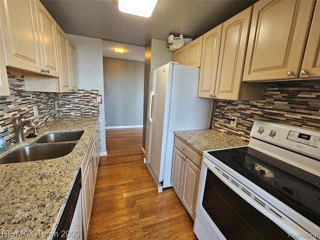 22700 Garrison Street 709, Dearborn, MI 48124