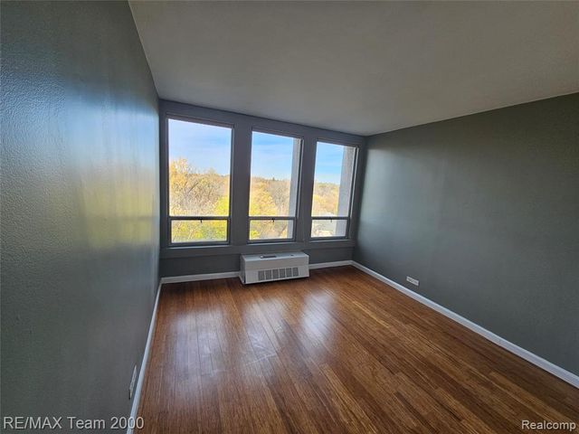 22700 Garrison Street 709, Dearborn, MI 48124