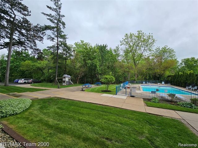 22700 Garrison Street 709, Dearborn, MI 48124
