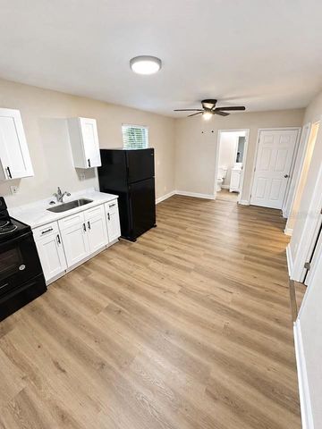 6109 16TH AVENUE S, Tampa, FL 33619