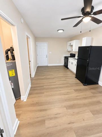 6109 16TH AVENUE S, Tampa, FL 33619