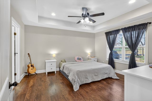 634 S Tunnel Rd, Gallatin, TN 37066